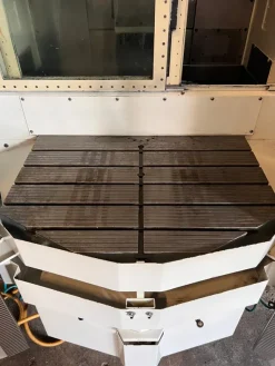 CENTRO DI LAVORO DECKEL MAHO DMC65V