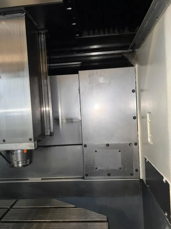 CENTRO DI LAVORO DECKEL MAHO DMC65V
