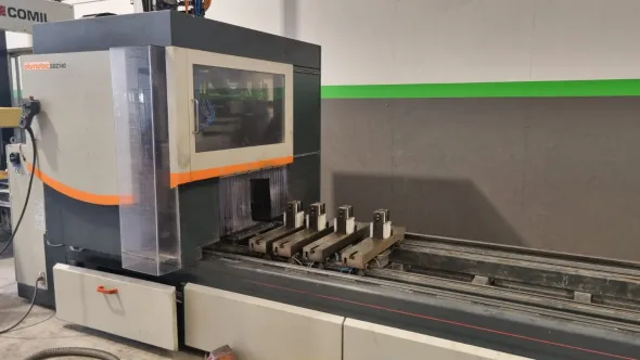 Centro di lavoro Elumatec SBZ 140