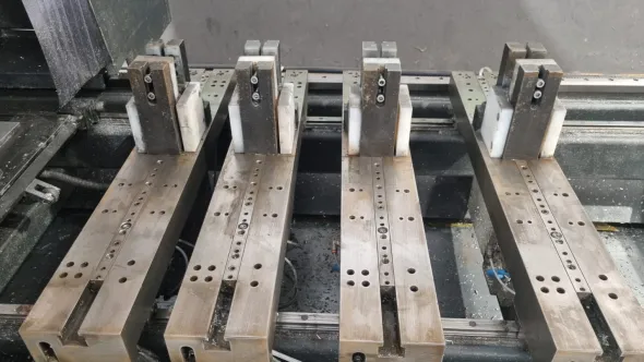 Centro di lavoro Elumatec SBZ 140
