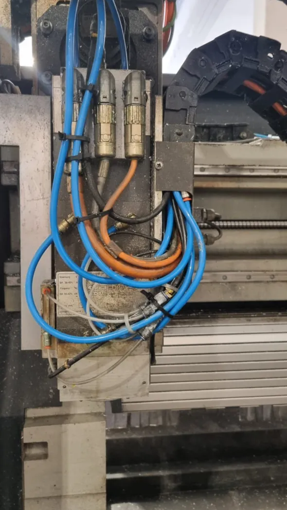 Centro di lavoro Elumatec SBZ 140