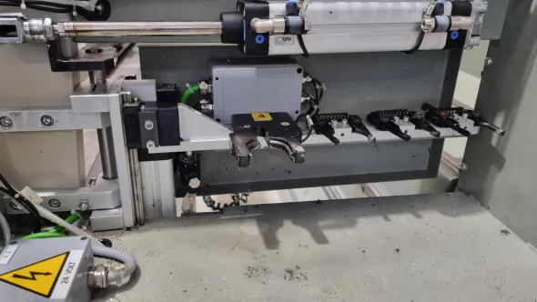 Centro di lavoro Emmegi Phantomatic T4