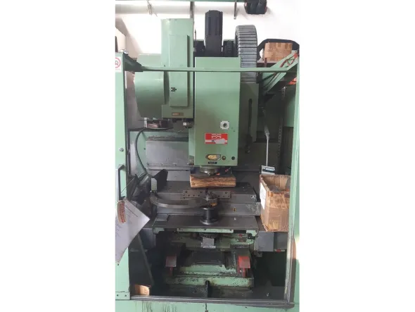 1362 CENTRO DI LAVORO MATSUURA
