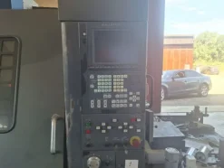 1#8413 Centro di lavoro Mazak VTC250