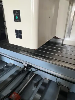 CENTRO DI LAVORO SIMAK MOD.SK2090 VESTA