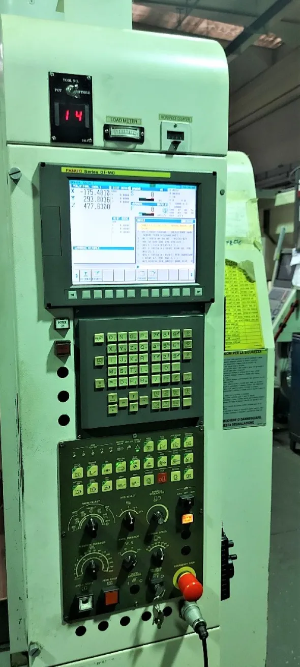 Centro di lavoro verticale 3 assi TOPPER TMV1050A
