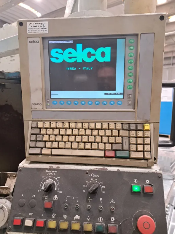 Centro di lavoro Verticale 3 Assi KAFO KV40 - SELCA