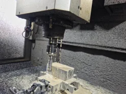 Centro di lavoro verticale CNC MIKRON VCP 800W Duro