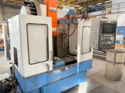 Centro di lavoro verticale CNC MAZAK MTV 414