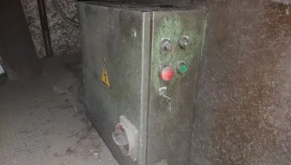 2#6553 Cesoia a ghigliottina Industrie Meccaniche CBC