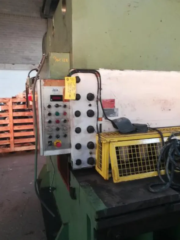 1#4247 Cesoia Sala CGO 2500 x 20 mm