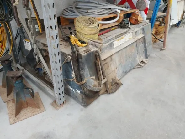 1#8009 Cessione di azienda dedita specializzata in impianti elettrici