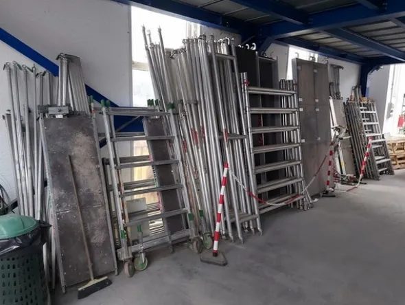 1#8009 Cessione di azienda dedita specializzata in impianti elettrici