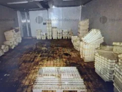 22#9389 Ceste bianche per alimenti e pedana in acciaio inox