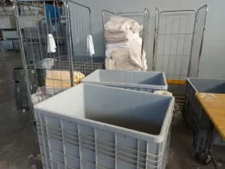 9#8011 Ceste portabiancheria e materiale tessile