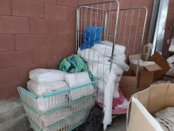 9#8011 Ceste portabiancheria e materiale tessile