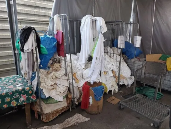 9#8011 Ceste portabiancheria e materiale tessile
