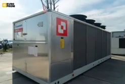 Chiller Climaveneta 311/327 kW | pompa di calore| Nuovo