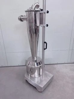 CICLONE PRE-SEPARATORE NILFISK (COD. MF-PR-TRA-48)