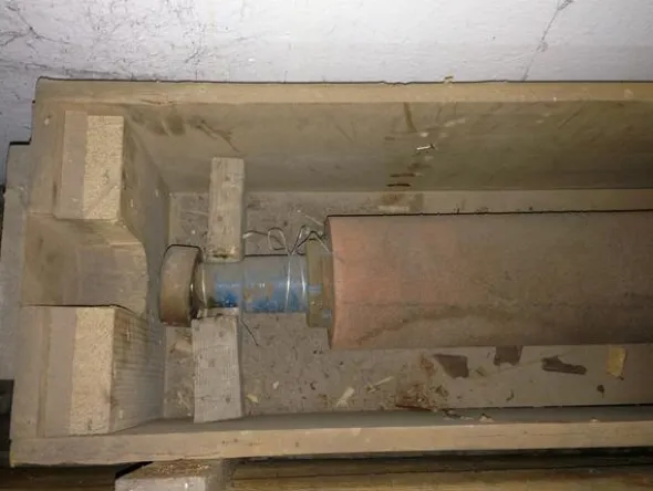 14#2342 Cilindri in pietra e in panno per macchine per conceria di varia misura