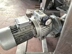 cisterna inox agitata e riscaldata usata
