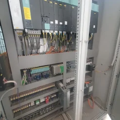 CNC SYSTEM ROBOT 5 ASSI IN CONTINUO
