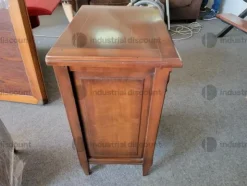 49#9481 Comodini in legno e tavolo
