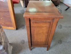 49#9481 Comodini in legno e tavolo