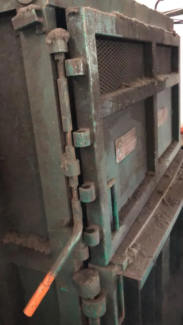 Compattatore pressa oleodinamico tullis
