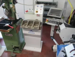 1#5971 Compendio beni mobili per produzione di calzature