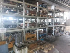 1#8496 Compendio mobiliare per produzione elementi radianti