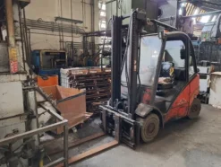 1#8496 Compendio mobiliare per produzione elementi radianti