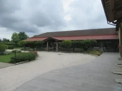 #7414 Complesso agrituristico con terreno agricolo