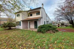 #14776 Complesso artigianale con casa custode