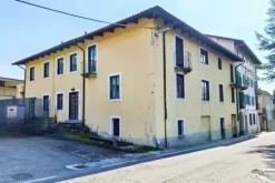 #2515002 Complesso artigianale con uffici e alloggio