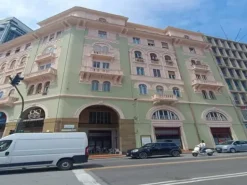#2536063 Complesso commerciale-direzionale in posizione strategica