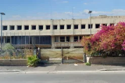#21222 Complesso edilizio a destinazione commerciale