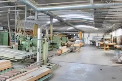 #20587 Complesso industriale con annessa abitazione