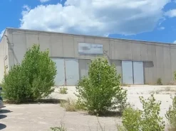 #18482 Complesso industriale con uffici, laboratorio/magazzino, tettoia, piazzali e terreni edificabili