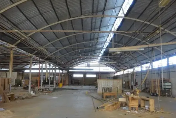 #8392 Complesso industriale in zona produttiva