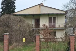 #25735 Complesso produttivo con capacità edificatoria residua