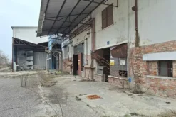#25735 Complesso produttivo con capacità edificatoria residua