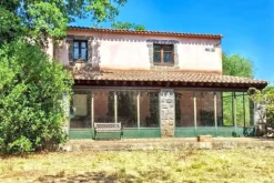 #2535007 Complesso ricettivo con piscina e maneggio