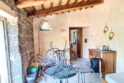 #2535007 Complesso ricettivo con piscina e maneggio