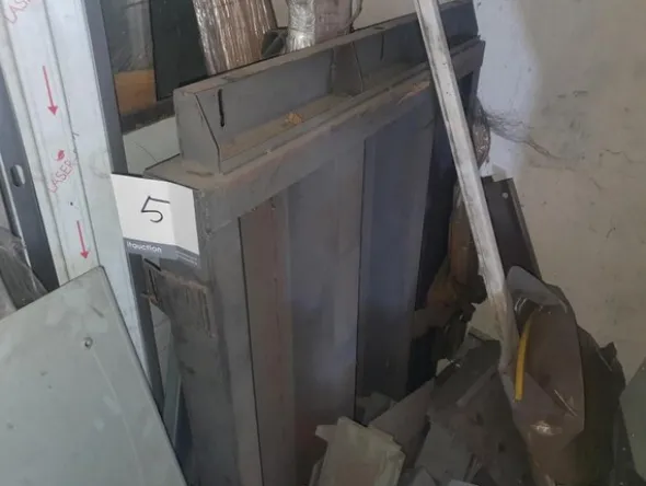 4#7404 Componenti per cabine di ascensore