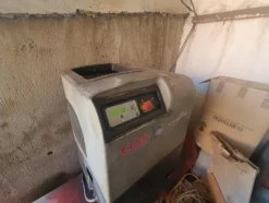 22#7404 Compressore a vite Fini