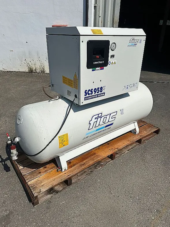 Compressore silenziato Fiac motore da 5,5kw