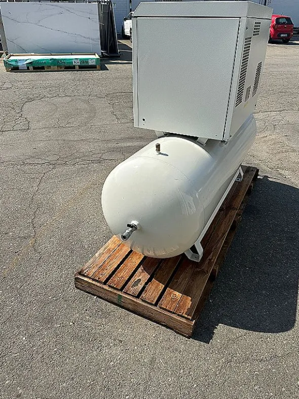 Compressore silenziato Fiac motore da 5,5kw