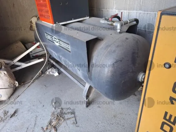 7#10165 Compressori e essicatore