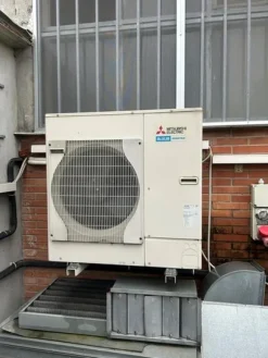 66#8671 condizionamento ambiente Lampade insetti e boiler elettrico